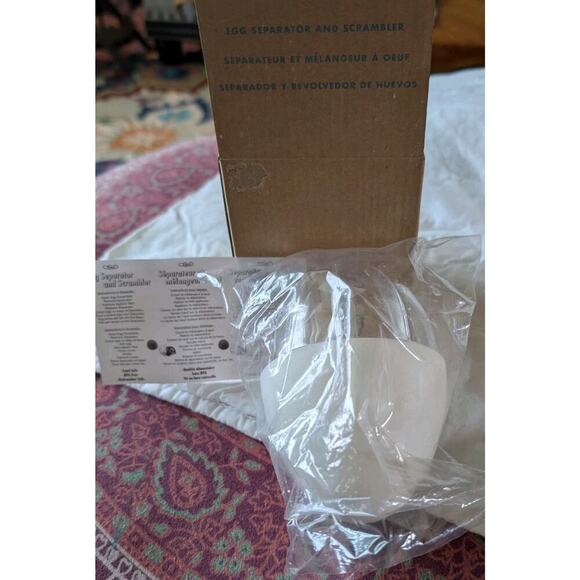 NEW! Egg Scrambler with Removable Egg Separator By AVON - Picture 4 of 5